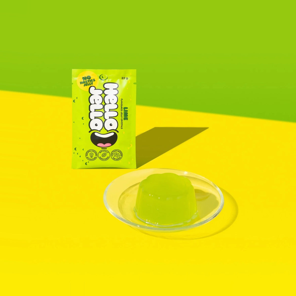 HELLO JELLO Lime sachet beside a set lime jelly